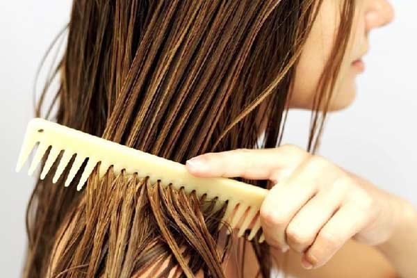 तस्वीरों में देखें दुल्हन के लिए खास पारंपरिक और नेचुरल हेयरस्टाइल