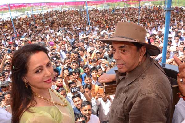 PICS: PICS:
