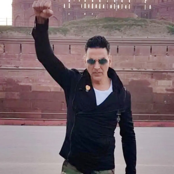 PICS: बेटी नितारा के लिये मिशन मंगल में काम कर रहे हैं अक्षय कुमार PICS: बेटी नितारा के लिये मिशन मंगल में काम कर रहे हैं अक्षय कुमार