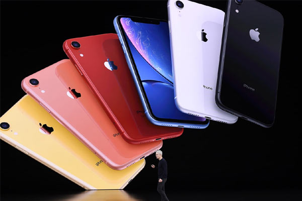 PICS: एप्पल ने आईफोन 11 मॉडल किया लांच, शुरुआती कीमत में हुई 50 डॉलर की कटौती