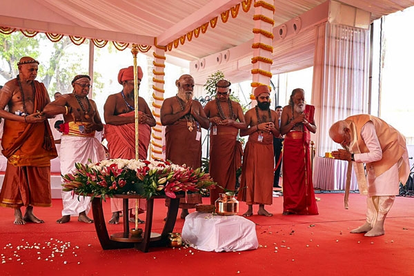 तस्वीरों में देखिए नए संसद भवन का लोकार्पण तस्वीरों में देखिए नए संसद भवन का लोकार्पण