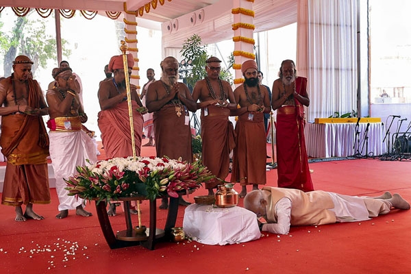 तस्वीरों में देखिए नए संसद भवन का लोकार्पण तस्वीरों में देखिए नए संसद भवन का लोकार्पण