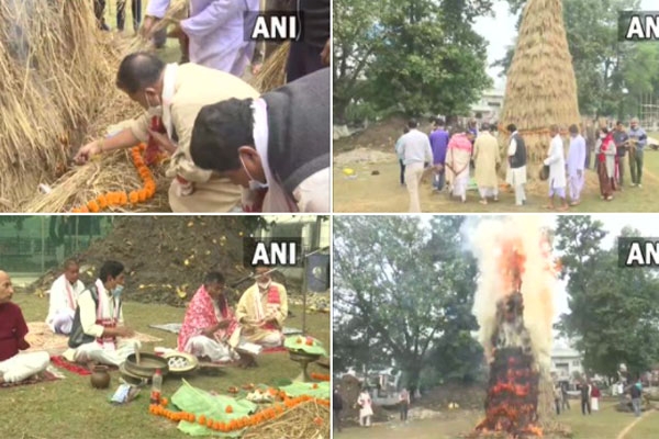 तस्वीरों में देखें- कहीं पोंगल, कहीं खिचड़ी तो कहीं है मकर संक्रांति