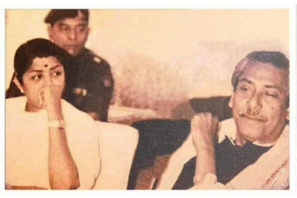 नहीं रहीं भारत की स्वर कोकिला नहीं रहीं भारत की स्वर कोकिला