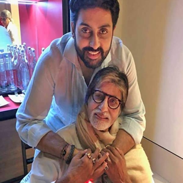 अमिताभ बच्चन का कुछ ऐसा रिश्ता है बेटे अभिषेक के संग अमिताभ बच्चन का कुछ ऐसा रिश्ता है बेटे अभिषेक के संग