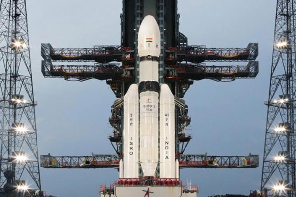 चंद्रयान-3 के लिए अब चंदा मामा दूर नहीं चंद्रयान-3 के लिए अब चंदा मामा दूर नहीं