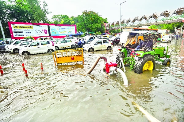 पूरे देश में पानी ही पानी पूरे देश में पानी ही पानी