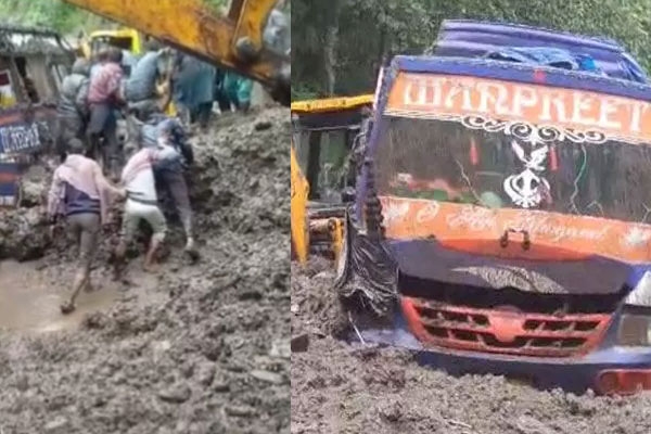 आफत में बदली बारिश, जन-जीवन हुआ अस्त-व्यस्त आफत में बदली बारिश, जन-जीवन हुआ अस्त-व्यस्त