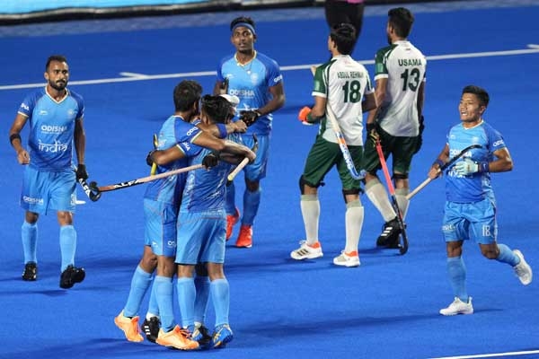 Asian Champions Trophy में भारत ने पाक को 4-0 से रौंदा Asian Champions Trophy में भारत ने पाक को 4-0 से रौंदा