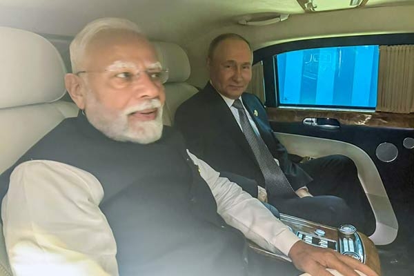 SCO Summit 2025 में भारत ने दिखाई अपनी धाक SCO Summit 2025 में भारत ने दिखाई अपनी धाक
