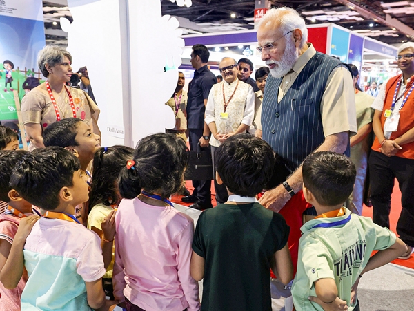 दुनिया के लिए भारत नई संभावनाओं की नर्सरी दुनिया के लिए भारत नई संभावनाओं की नर्सरी