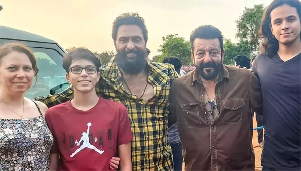 LEO से संजय दत्त का लुक रिलीज