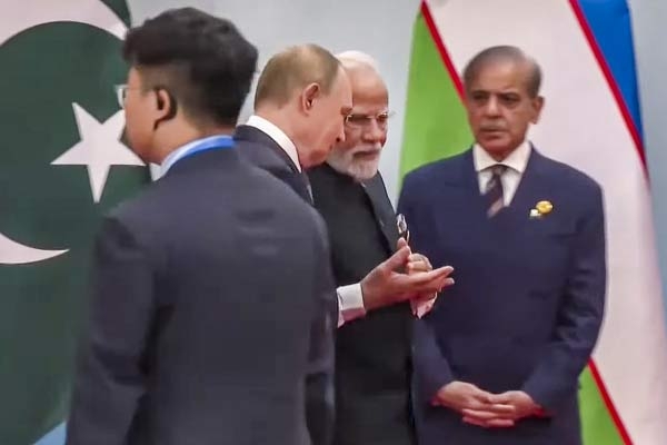 SCO Summit 2025 में भारत ने दिखाई अपनी धाक SCO Summit 2025 में भारत ने दिखाई अपनी धाक