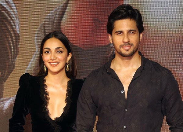 ‘गदर 2’ की सक्सेस पार्टी में नजर आए ये सेलेब्स ‘गदर 2’ की सक्सेस पार्टी में नजर आए ये सेलेब्स