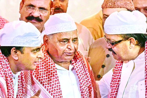 धरती पुत्र के यादगार पल धरती पुत्र के यादगार पल