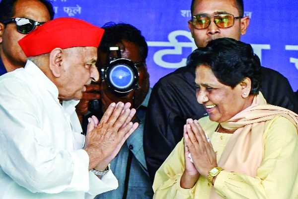 धरती पुत्र के यादगार पल