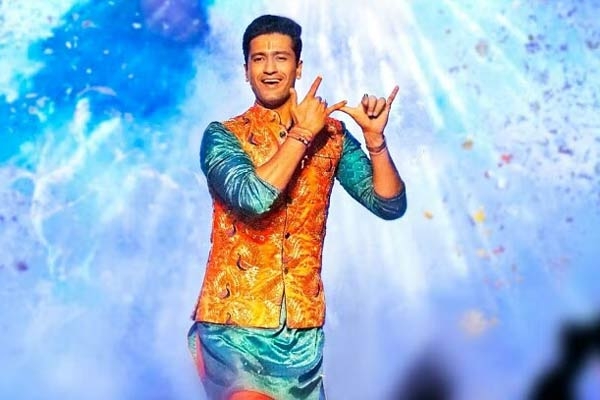 विक्की कौशल ने कहा, मुझे मेरे बचपन में ले जाता है दही हांडी उत्सव विक्की कौशल ने कहा, मुझे मेरे बचपन में ले जाता है दही हांडी उत्सव