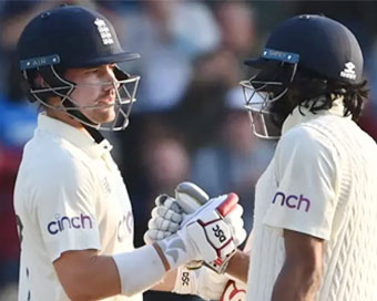 ENGvsIND: इंग्लैंड ने बिना विकेट खोकर बनाए 120 रन, भारत मात्र 78 रन पर ढेर