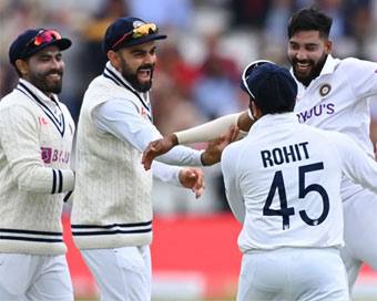 ENGvsIND: भारत की पहली पारी 364 रन पर सिमटी, इंग्लैंड के दूसरी पारी में तीन विकेट पर 119 रन