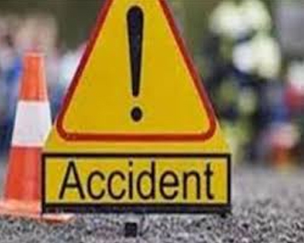 कर्नाटक में राजमार्ग पर सड़क हादसे में 4 की मौत, 10 लोग जख्मी