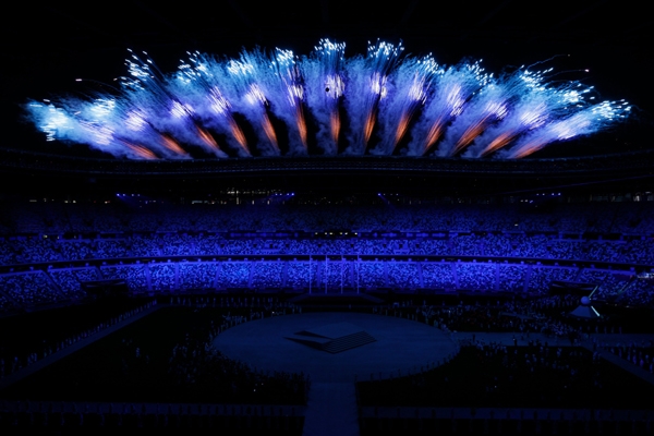 टोक्यो ओलंपिक 2020 का रंगारंग समापन