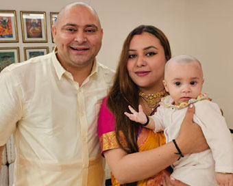 तेजस्वी ने बेटी कात्यायनी का मुंडन कराया, शेयर की तस्वीर
