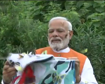 जन्मदिन पर ‘स्टेच्यू ऑफ यूनिटी’, बटरफ्लाई पार्क गए PM मोदी