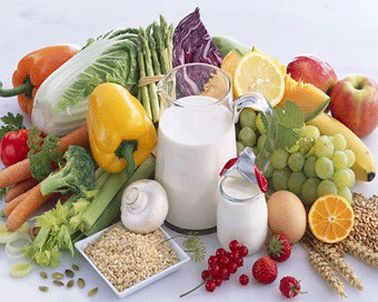 सेहतमंत दिमाग के लिए अपनाएं फल, सब्जियां व दूध